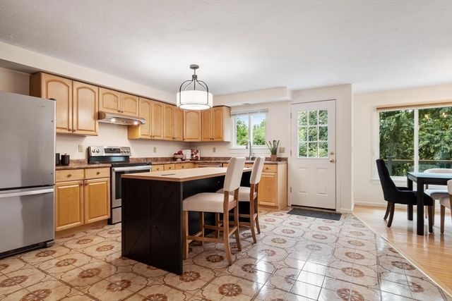 1 Heather Hill Road, Acton, MA 01720
