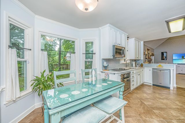 199 High Grove Road, Summerville, SC 29485