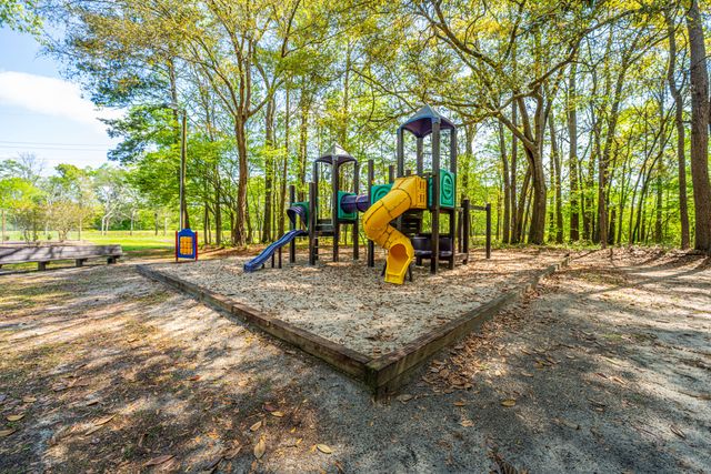 199 High Grove Road, Summerville, SC 29485