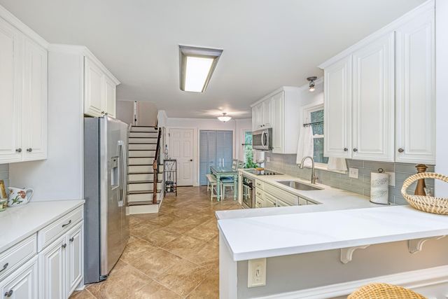 199 High Grove Road, Summerville, SC 29485