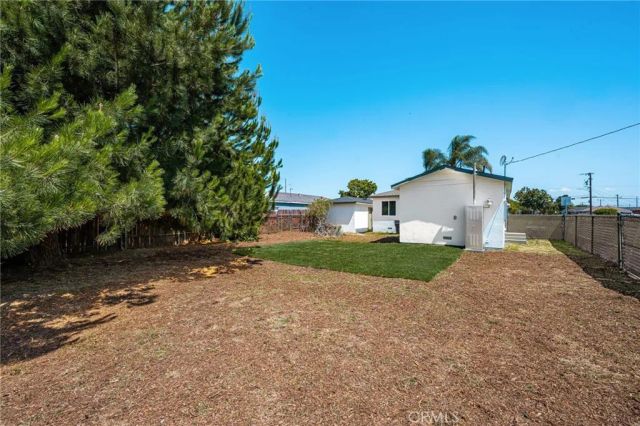 1000 W 131st, Compton, CA 90222