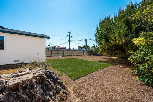 1000 W 131st, Compton, CA 90222