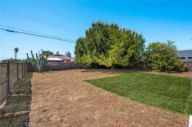 1000 W 131st, Compton, CA 90222