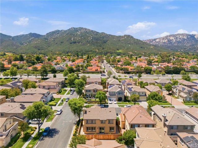 31598 Six Rivers Court, Temecula, CA 92592