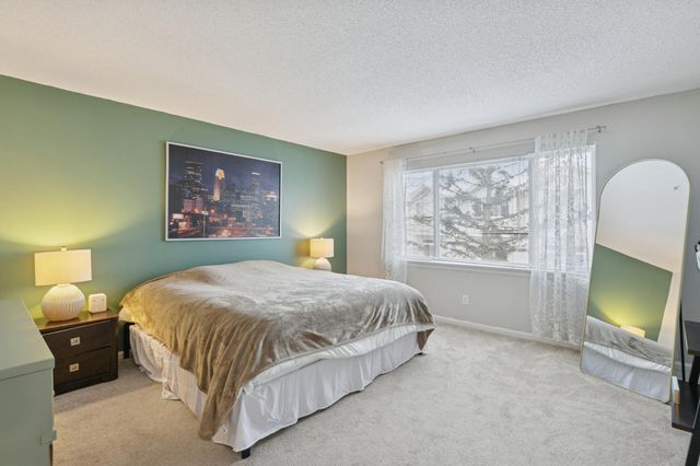 2216 Water Lilly Lane 607, Eagan, MN 55122