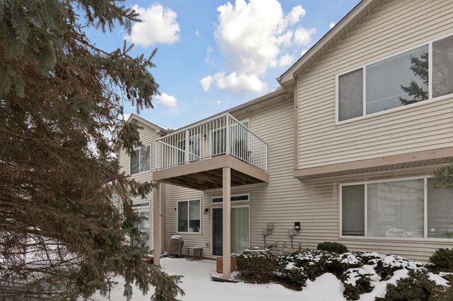 2216 Water Lilly Lane 607, Eagan, MN 55122