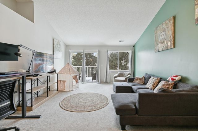 2216 Water Lilly Lane 607, Eagan, MN 55122