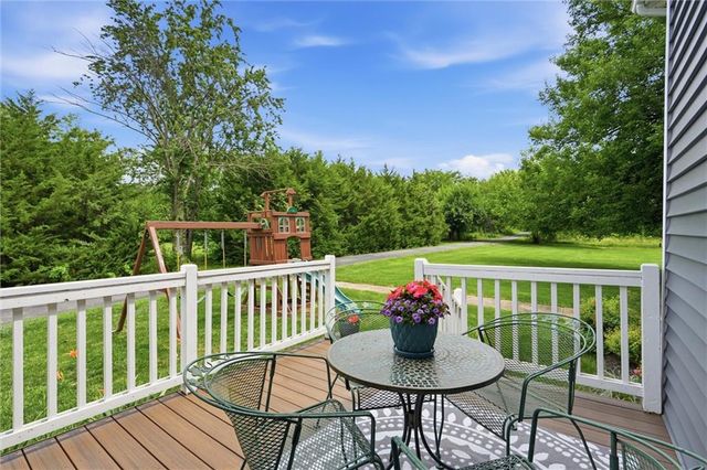 25290 Quivira Road, Louisburg, KS 66053