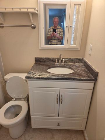 9031 PINEY GROVE DR, Fairfax, VA 22031