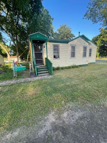 1101 E 6th Ave, Pine Bluff, AR 71601