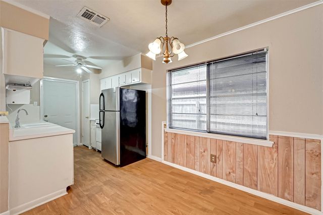 4739 Parkland Street Street, Pasadena, TX 77504