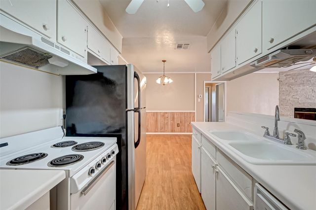 4739 Parkland Street Street, Pasadena, TX 77504