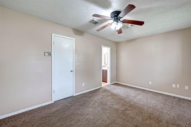 4739 Parkland Street Street, Pasadena, TX 77504