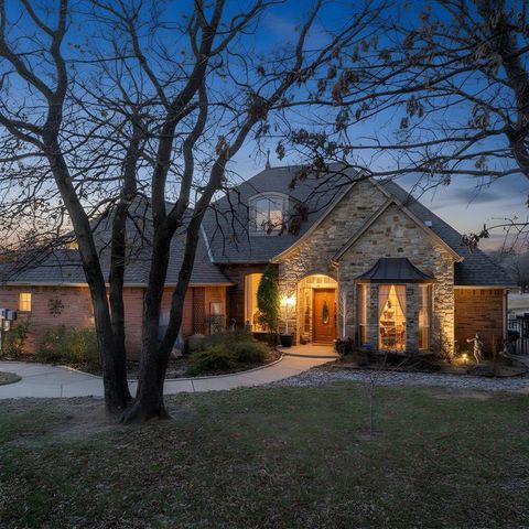 409 Siena Drive, Edmond, OK 73034