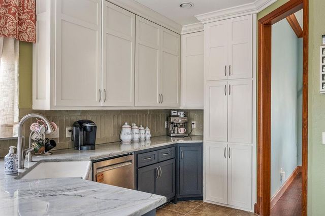 409 Siena Drive, Edmond, OK 73034