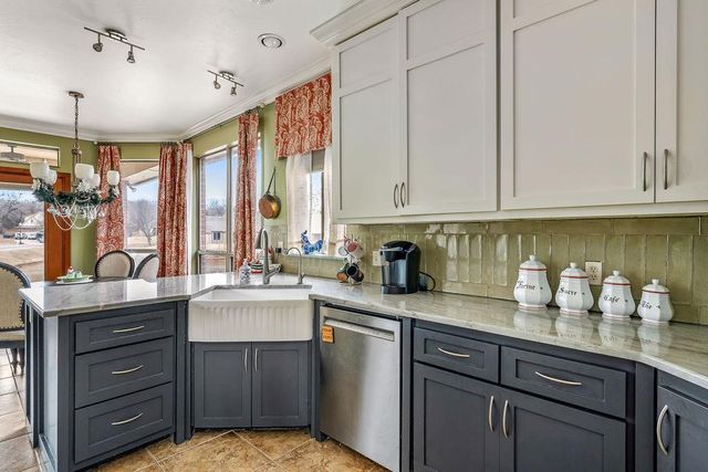 409 Siena Drive, Edmond, OK 73034