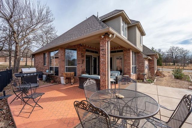 409 Siena Drive, Edmond, OK 73034