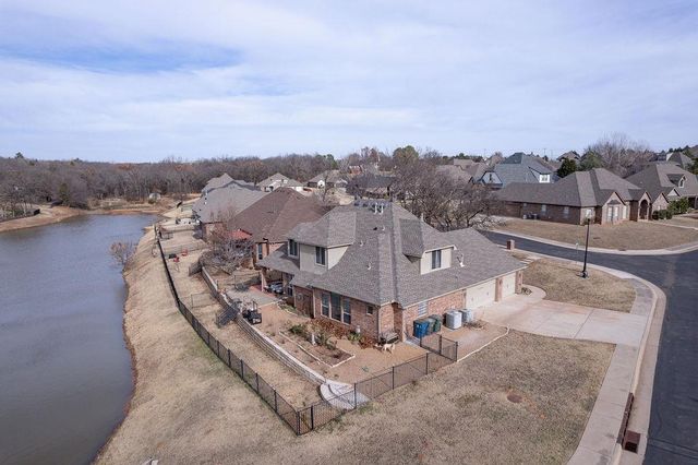 409 Siena Drive, Edmond, OK 73034