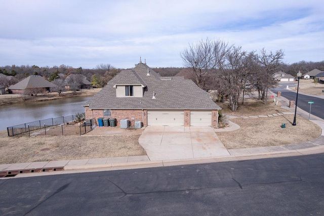 409 Siena Drive, Edmond, OK 73034