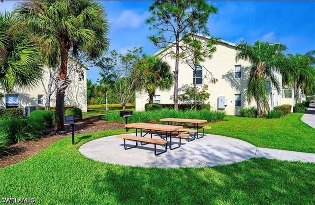 4985 sandra bay DR 203, Naples, FL 34109