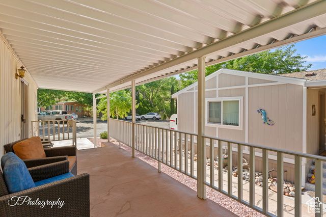 4 SCENIC CIR #4, Hurricane, UT 84737