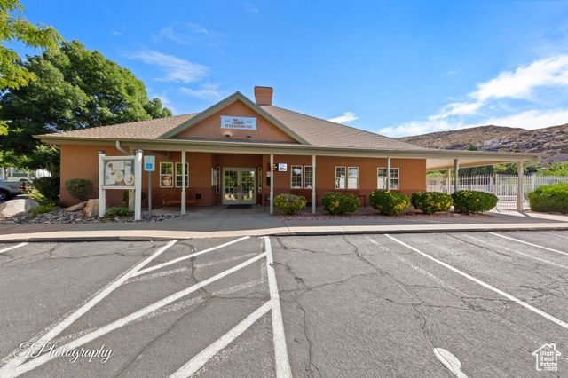 4 SCENIC CIR #4, Hurricane, UT 84737