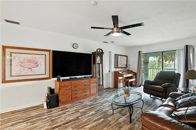 2231 5th ST 207, Lehigh Acres, FL 33936