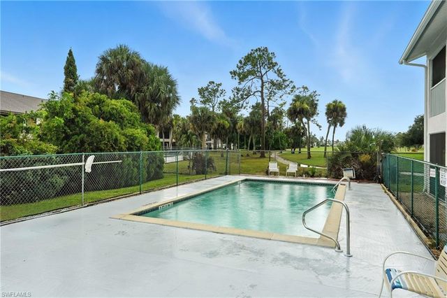 2231 5th ST 207, Lehigh Acres, FL 33936