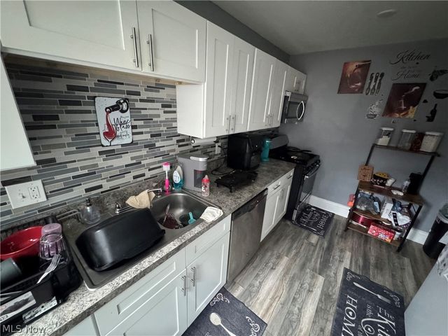 14622 Superior Road, Cleveland, OH 44118