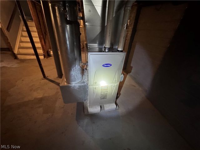 14622 Superior Road, Cleveland, OH 44118