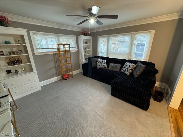 14622 Superior Road, Cleveland, OH 44118