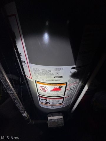 14622 Superior Road, Cleveland, OH 44118