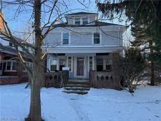 14622 Superior Road, Cleveland, OH 44118