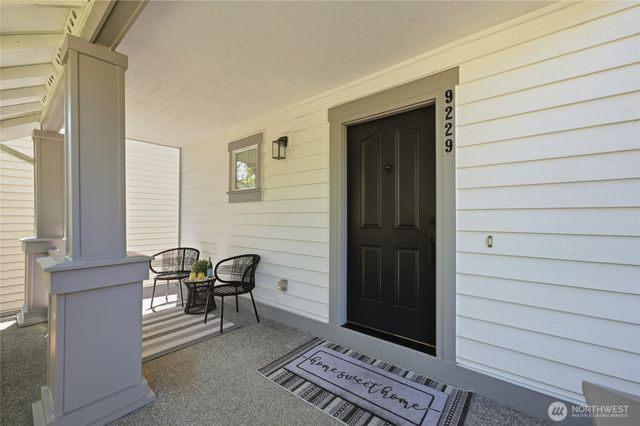 9229 227th Avenue NE, Redmond, WA 98053
