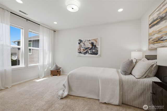 9229 227th Avenue NE, Redmond, WA 98053