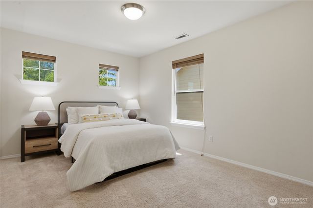9229 227th Avenue NE, Redmond, WA 98053