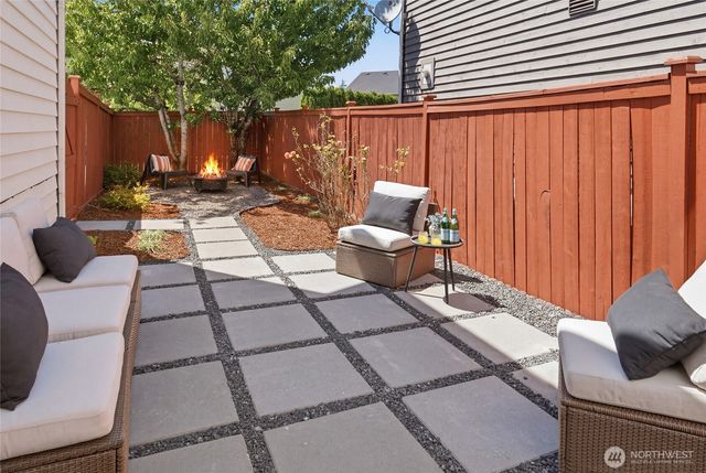 9229 227th Avenue NE, Redmond, WA 98053