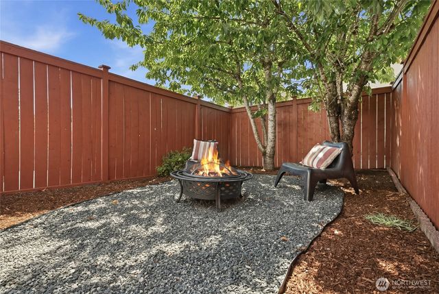 9229 227th Avenue NE, Redmond, WA 98053