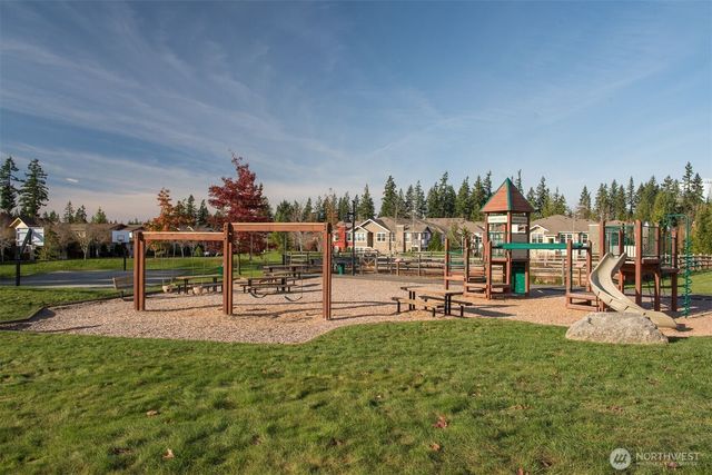 9229 227th Avenue NE, Redmond, WA 98053