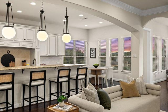 17207 Raynham Hill DR, Austin, TX 78738