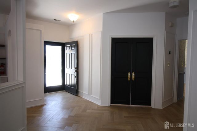 3011 Cypress Court, South Brunswick, NJ 08852