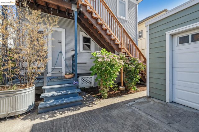 478-480 43rd St, Oakland, CA 94609