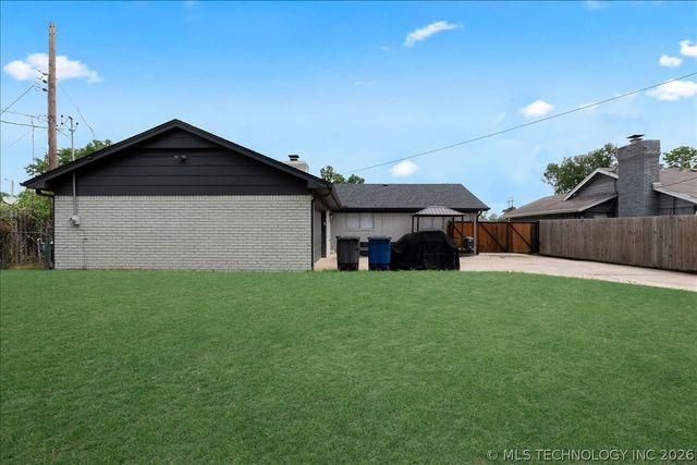 3838 S 88th East Avenue, Tulsa, OK 74145