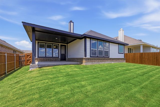 3522 Helena Street, Gainesville, TX 76240