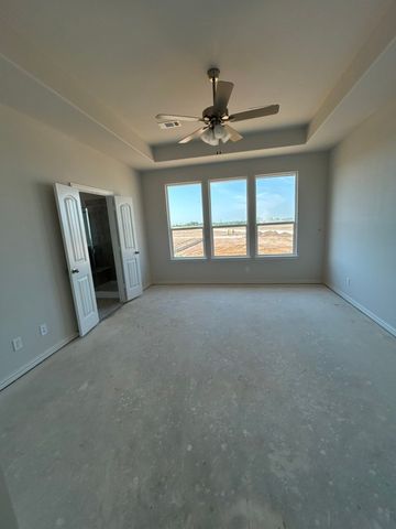 3522 Helena Street, Gainesville, TX 76240