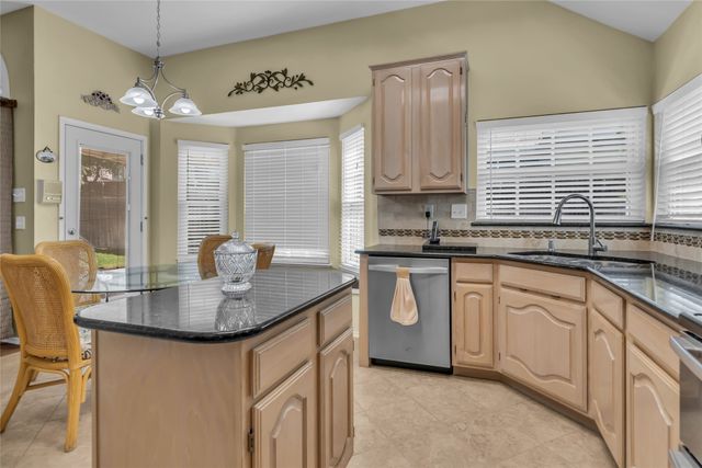 7216 Mesa Verde Trail, Fort Worth, TX 76137