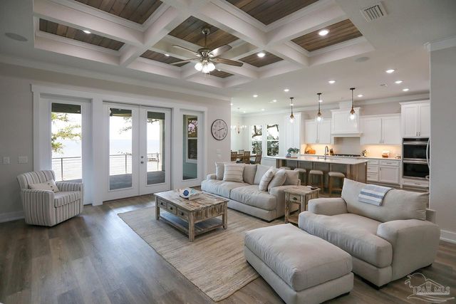 2009 Eventide Rd, Milton, FL 32583