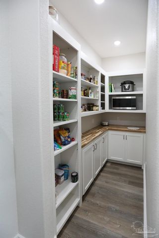 2009 Eventide Rd, Milton, FL 32583