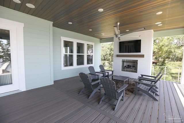 2009 Eventide Rd, Milton, FL 32583