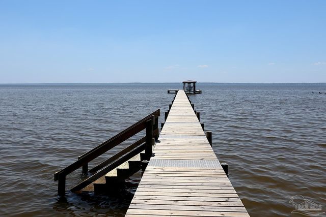 2009 Eventide Rd, Milton, FL 32583